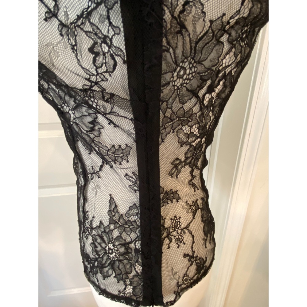 Michael Costello x Revolve Black Sheer Lace Power Shoulder Top XS/S NWT - Picture 4 of 5